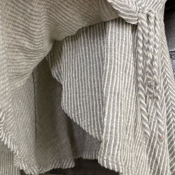 Faux Wrap Top Tie V Neck Pin Stripe Boho Preppy Minimalist Blouse - Picture 6 of 16